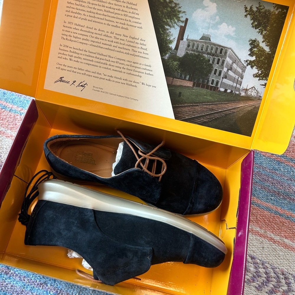 Midnight blue suede Hubbard women’s shoes